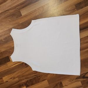 Womens sleeveless knit top